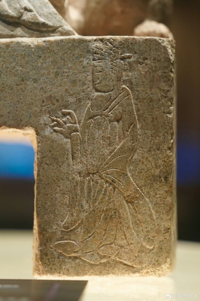 。