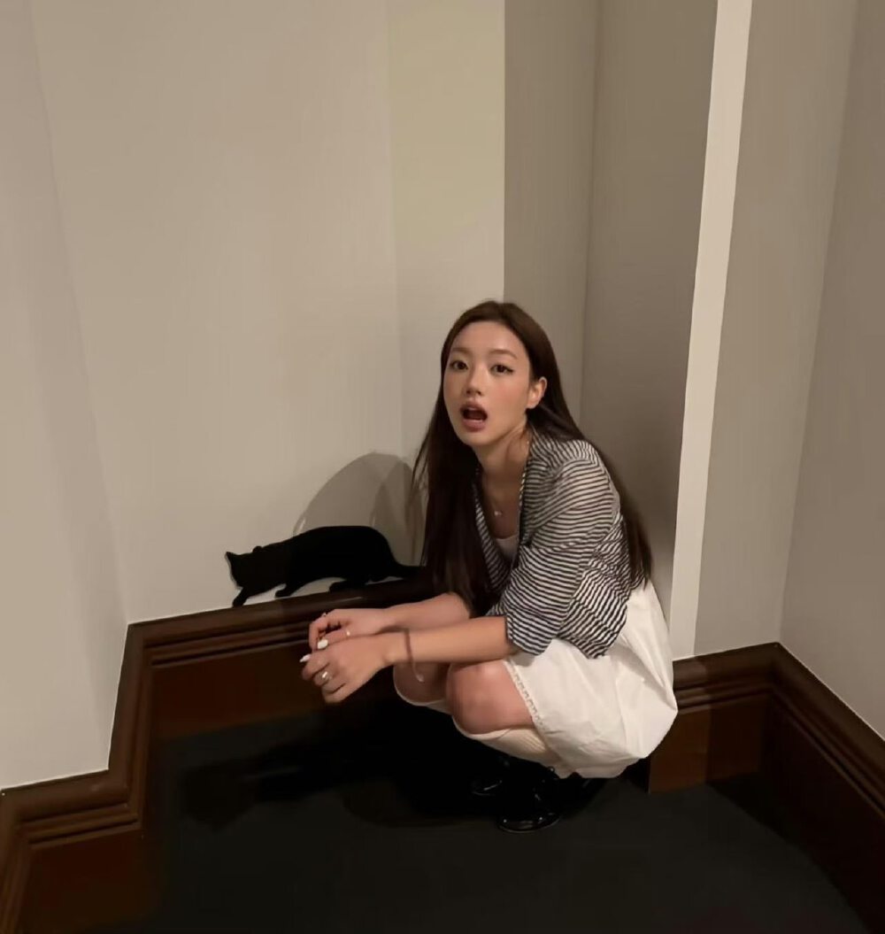 女头