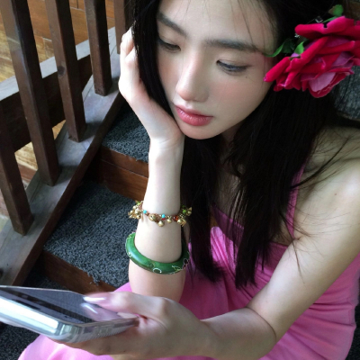 女头