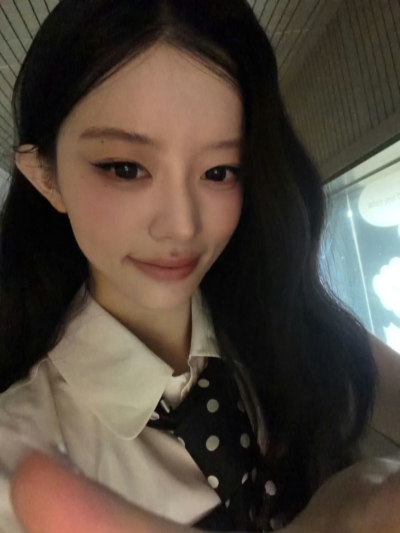 MINJU 自拍
