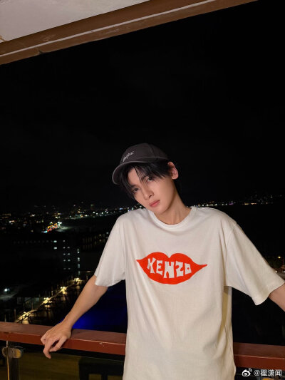 翟潇闻