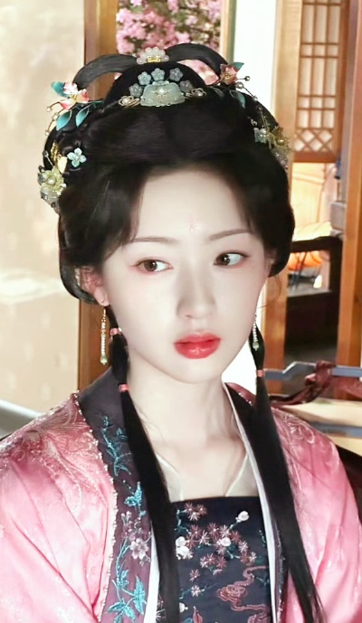 邓恩熙