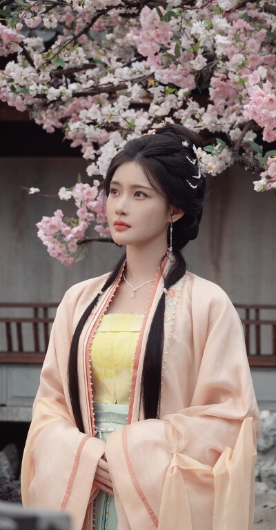 陈意涵《一瓯春》谢清容