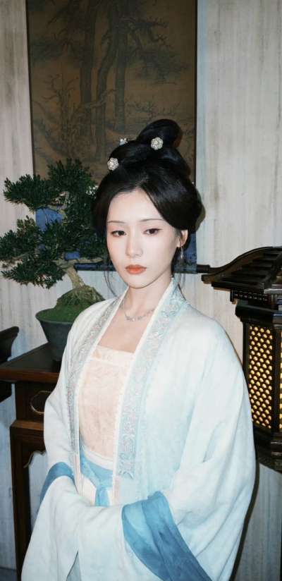 天爱《一瓯春》谢清和