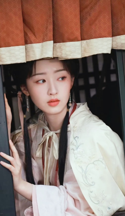 邓恩熙