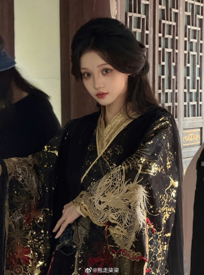 抱走柒柒