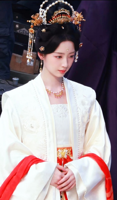 邓恩熙
