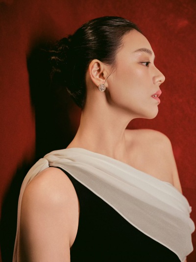 马思纯