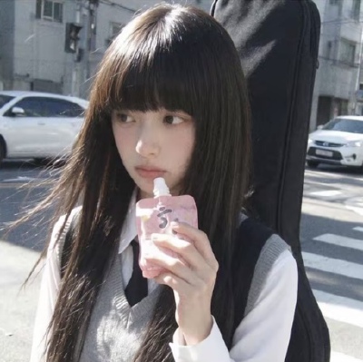 女生头像
