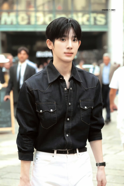 。