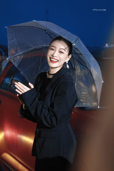 倪妮