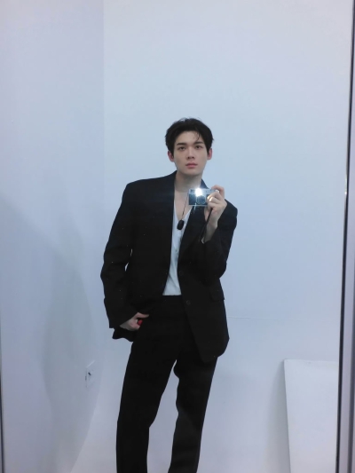 。