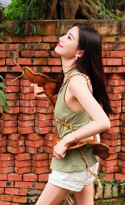 卢昱晓