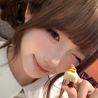 可爱如你，美艳如你。