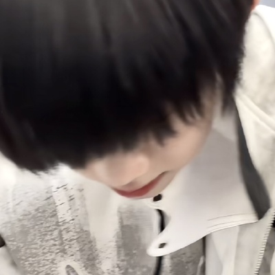 凌晨三点半