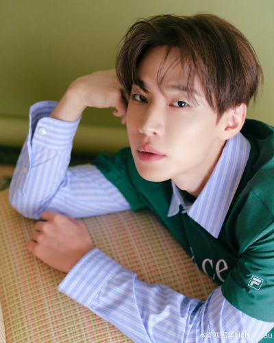 刘宪华Henry-Lau：
Have A Fila Day，玩得很尽兴
大家猜我的特调是什么口味？
