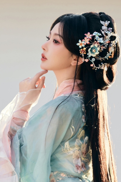孔雪儿