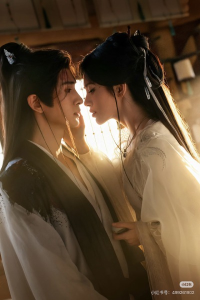 鞠婧祎