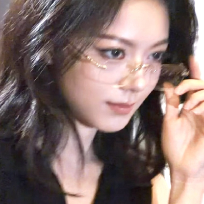 天才在左