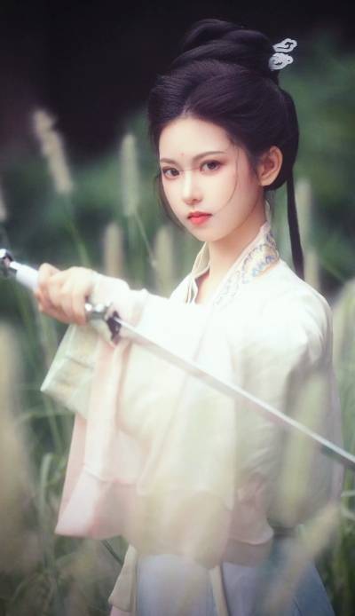 女儿傲骨胜千钧