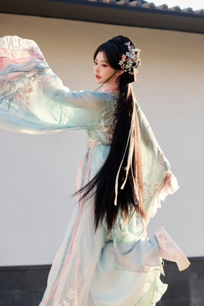 孔雪儿