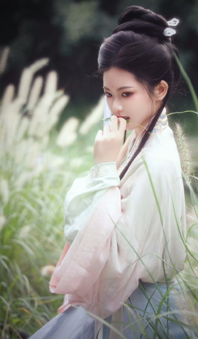 女儿傲骨胜千钧