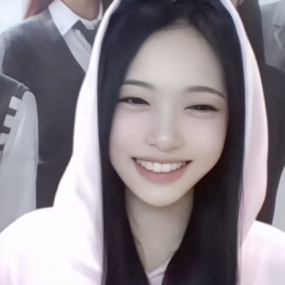 看着你的笑我好像就足够