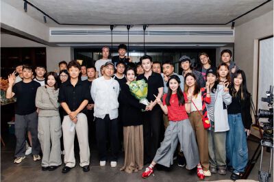 亲爱的维多利亚港