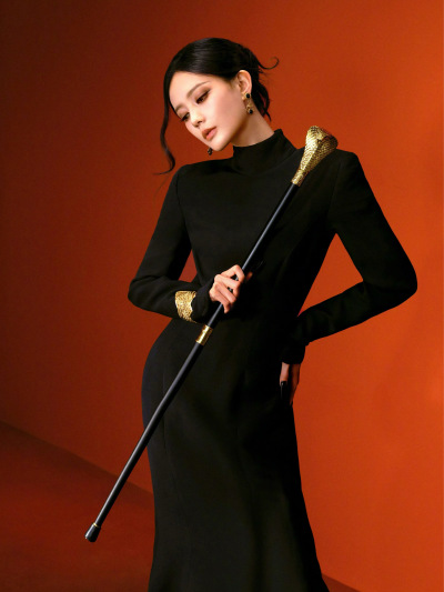 李一桐