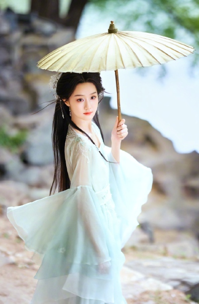 纪姿含