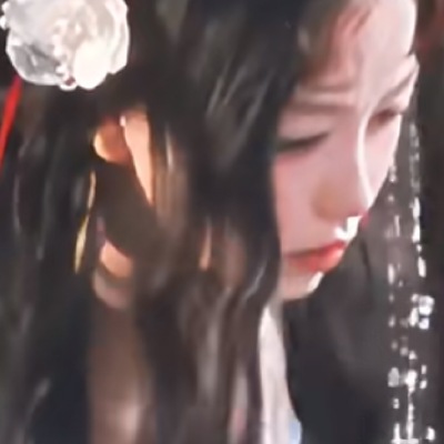 总是遇见你的淋漓，突然开始害怕下雨