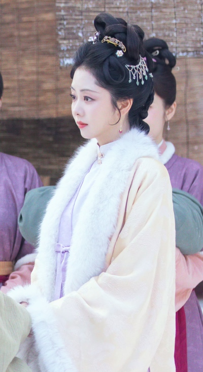 谭松韵