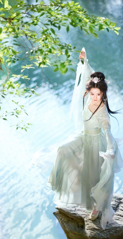 纪姿含