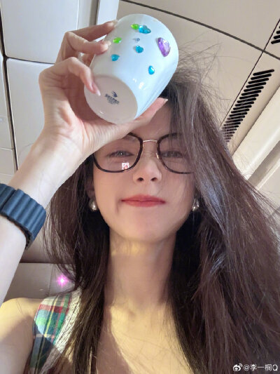 李一桐