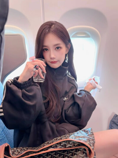 李一桐