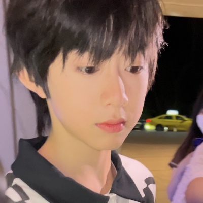 村里发猪崽了