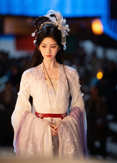 鞠婧祎