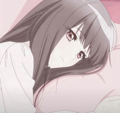 女