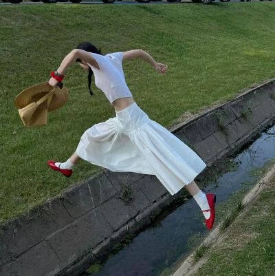 女头