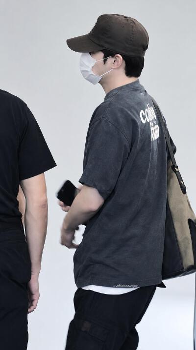 。