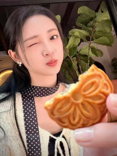 周洁琼