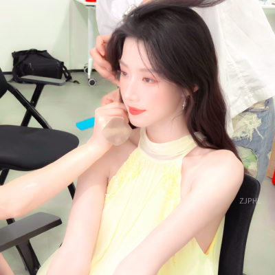卢昱晓
