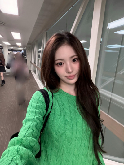 kiiikiii Sui李守彬