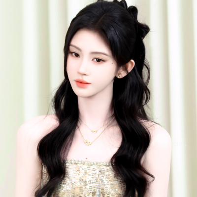 鞠婧祎
