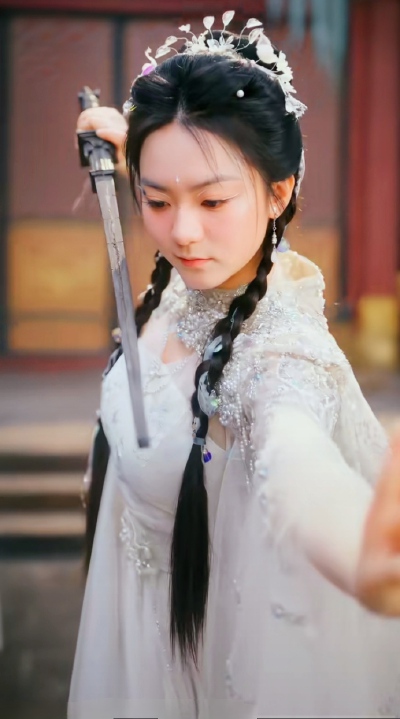 孟默蕾