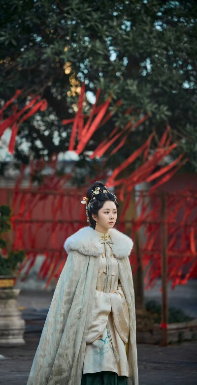 谭松韵《兰香如故》许兰香/沈嘉兰