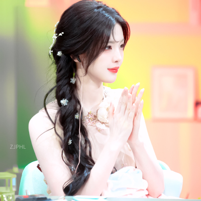 杨超越