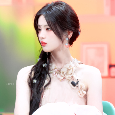 杨超越