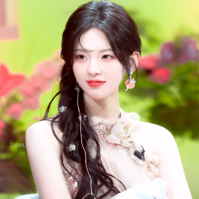 杨超越