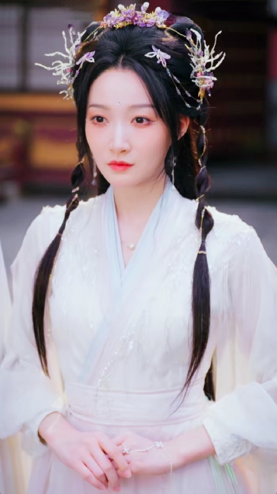 冯艺然
